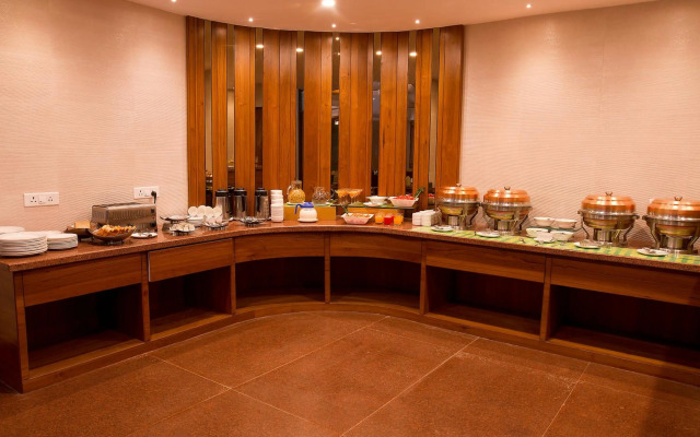 7 Apple Hotel Pimpri Pune
