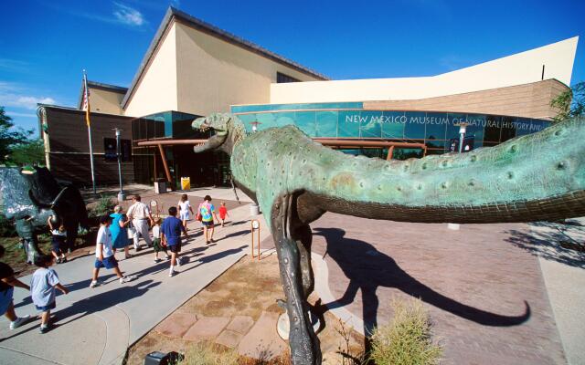 Staybridge Suites Albuquerque - Airport, an IHG Hotel