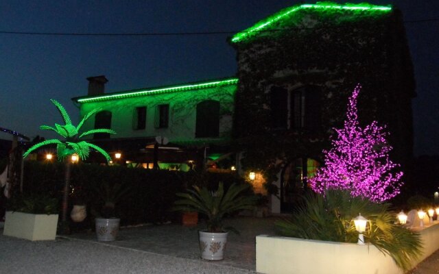 Auberge Les Arômes