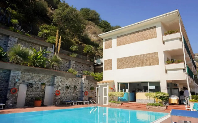 Hotiday Room Collection - Taormina