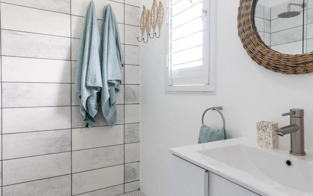 Atlantic Beach Cottage