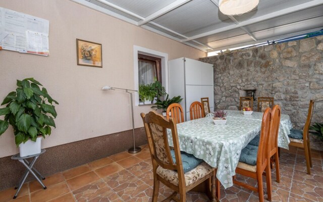 Stunning Home in Jadranovo With Wifi and 5 Bedrooms