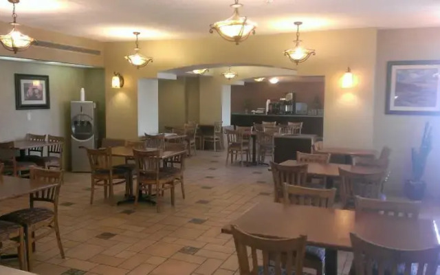 Days Inn Mesa Country Club