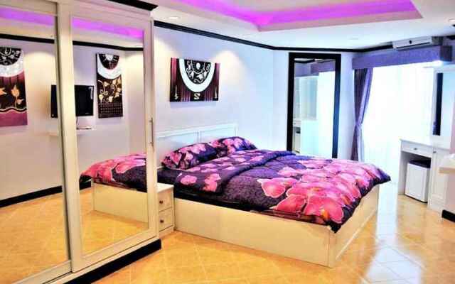 1 bed Luxury Condo Jomtien