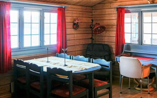 6 Person Holiday Home in Vikersund