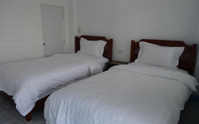 Mango Hotel