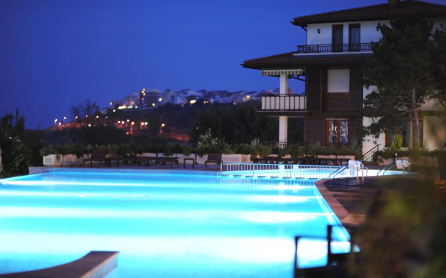 Santa Marina Holiday Village