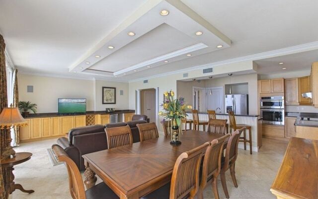 Majestic Reef Penthouse - 3 Br Condo