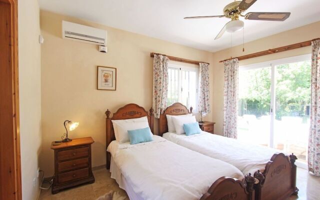 1106 Family Villa Heated Pool High Speed Wifi Netflix