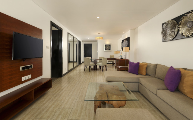 Lv8 Resort Hotel