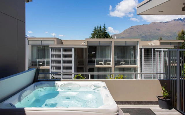 Highview Apartments