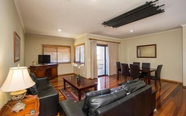 Portside Executive Apartments