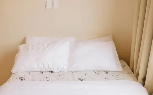 Spacious & Stylish City Haven