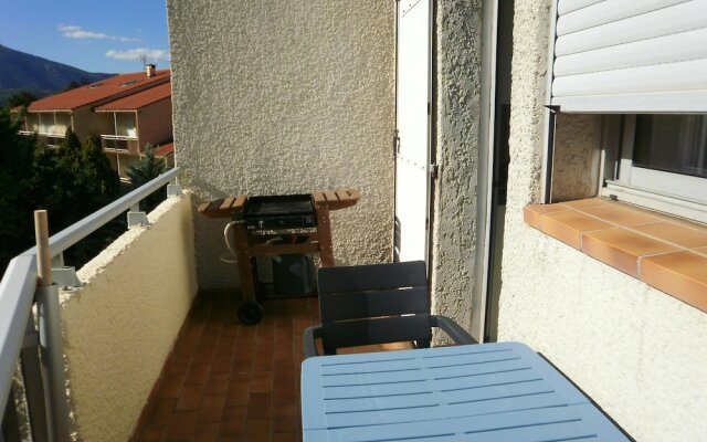 Studio in Vernet-les-bains, With Wonderful Mountain View - 30 km From