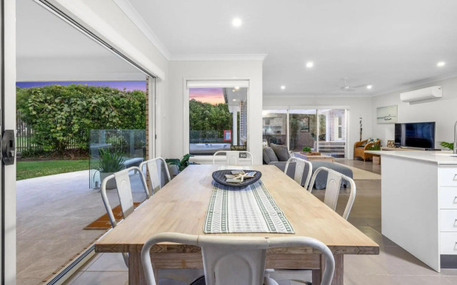 Salty Pause @ Bondi House