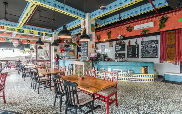 ZenRooms Kuta Beach Poppies Lane