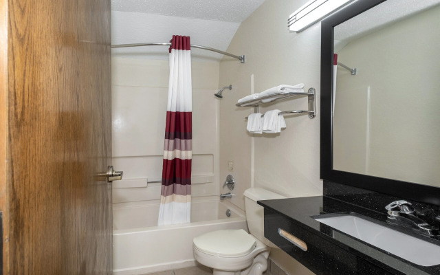 Red Roof Inn Springfield, MO