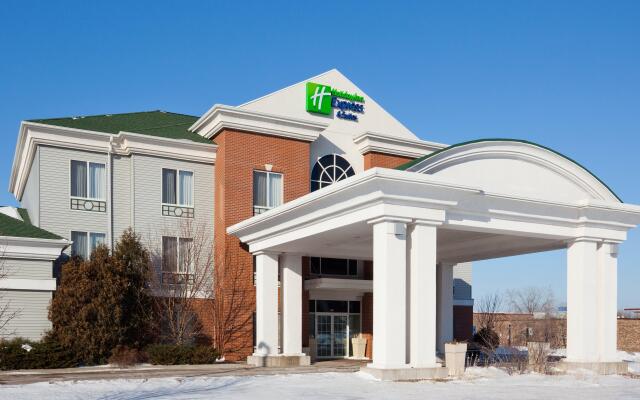 Holiday Inn Express & Suites Superior, an IHG Hotel