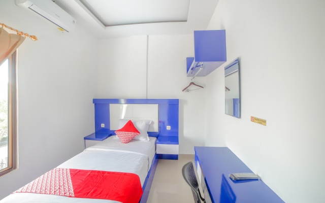 Super OYO 90457 Anara Residence & Guest House
