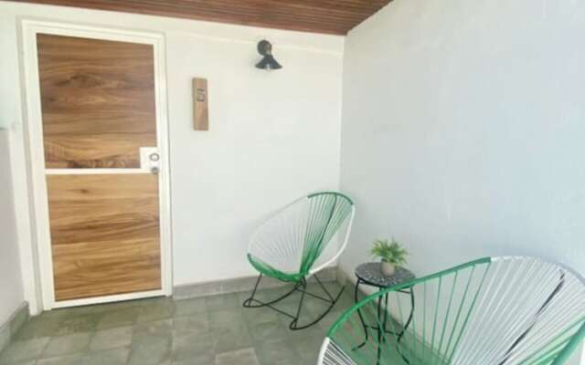 La paz Apartments