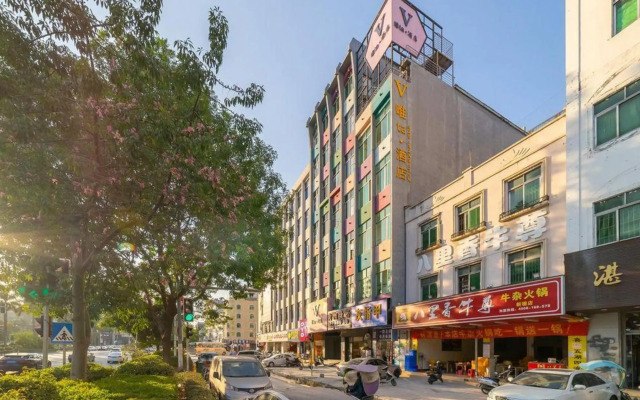 Xiyangyang Apartment (Guangzhou Xintang Metro Station Sun City)