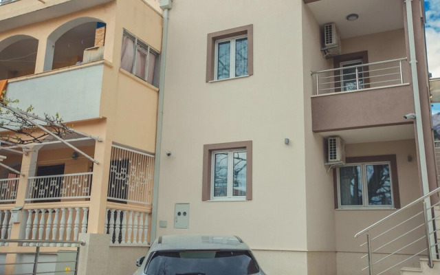 Nino Superior, One Bedroom Apartment With Terrace No.2