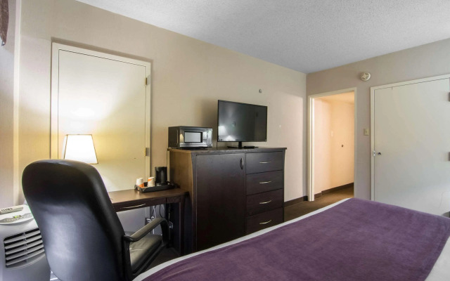 Quality Inn & Suites Yellowknife