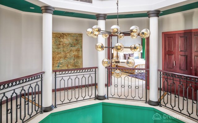 Dream Inn Dubai - Royal Palm Beach Villa