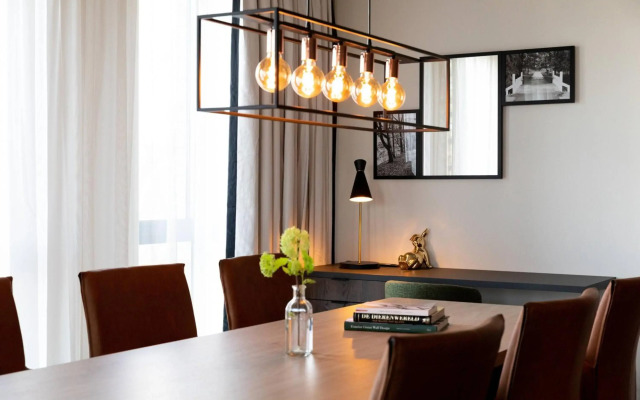 Renaissance Amsterdam Schiphol Airport Hotel
