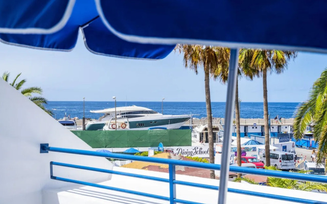 Apartamentos Puerto Colon Club
