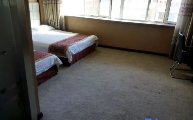 Wuchang Zunfu Hotel