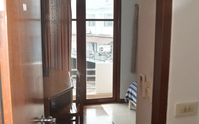 Tongmee Guest House