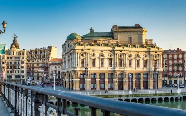 Casual Arriaga Bilbao
