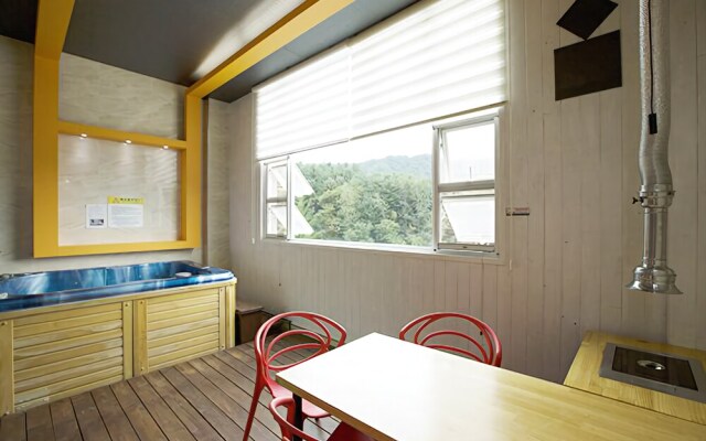 Namyangju Cozy Hill Spa Pension