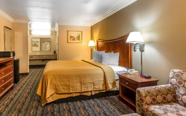 Quality Inn Lake Elsinore