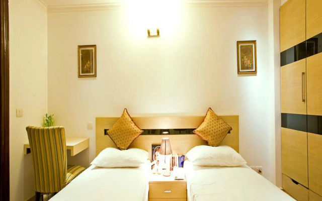 Evergreen Suites Defence Colony – Guest Rooms – Delhi