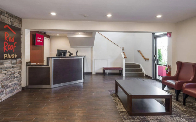 Red Roof PLUS+ Poughkeepsie