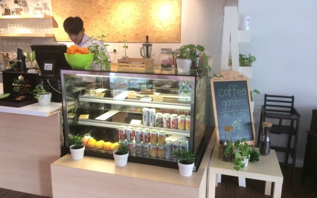 Coffea Garden Cafe & Stay