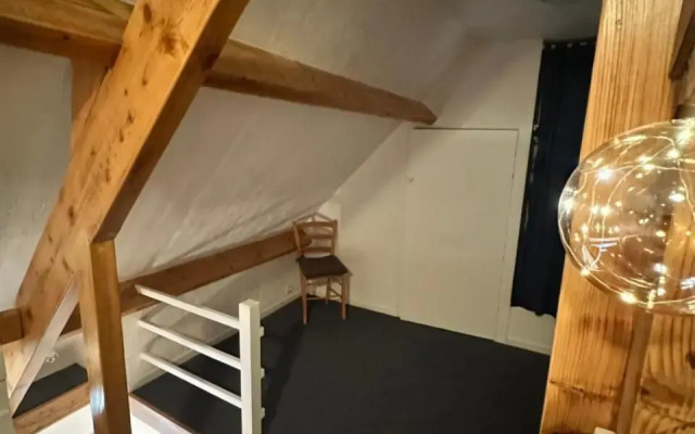 26m With Balcony Near The Center And The Beach