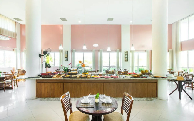 Oceania Park Hotel Spa & Convention Center