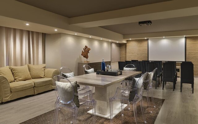 Royal Garden Villas & Spa