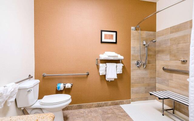 Comfort Suites Golden West on Evergreen Parkway