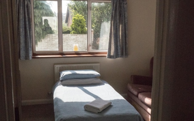 Admiral House M20 Long Term