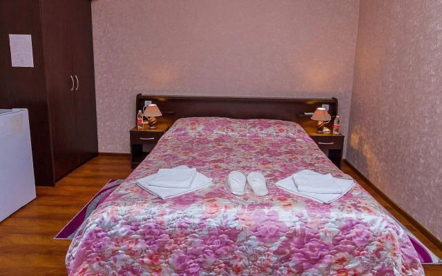 Hotel Kavkaz