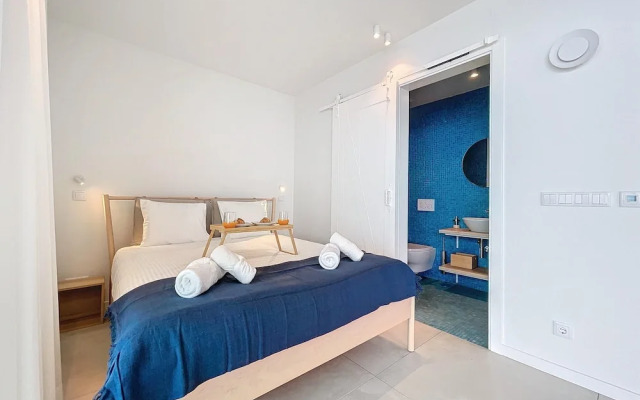 Mar Yam Sea by Atlantic Holiday
