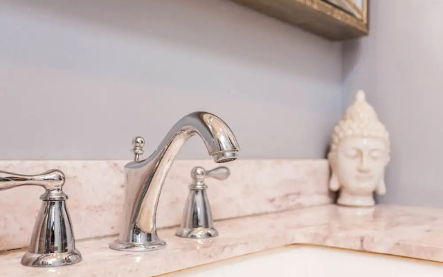 Chicago Daily Rentals Hostel