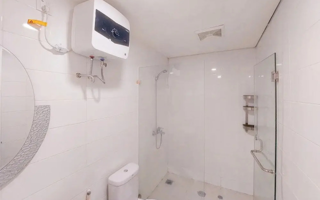 Good And Comfy 1Br Apartment At Tuscany Residence