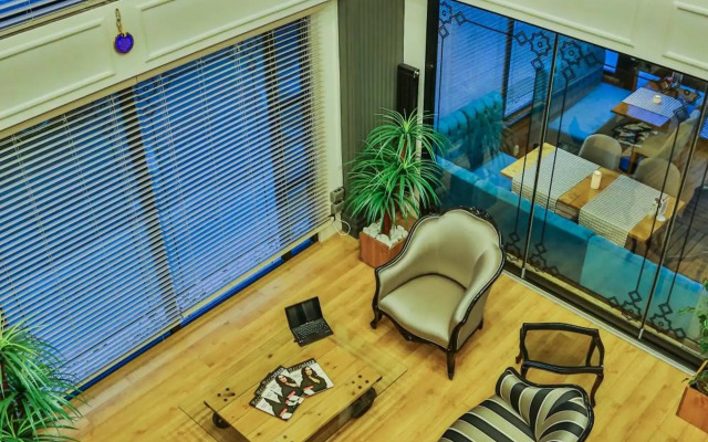 My Suit Residence