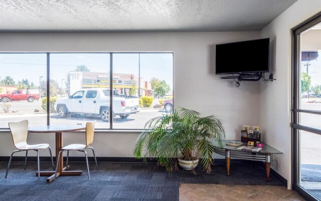 Motel 6 Gresham, OR - Portland