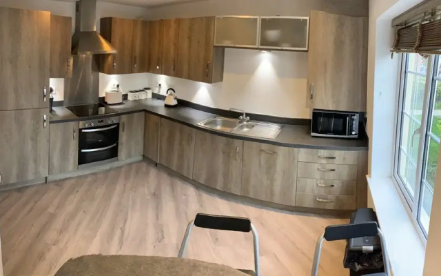 Property with Great Access - Sleeps max7